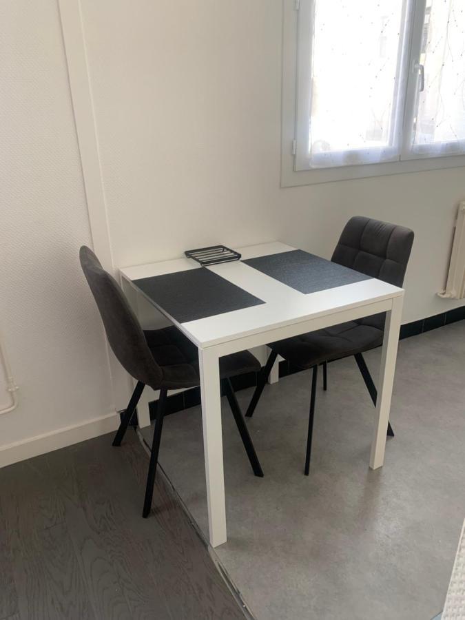 Location 2 Pers Centre Historique De Quimper Apartment Luaran gambar